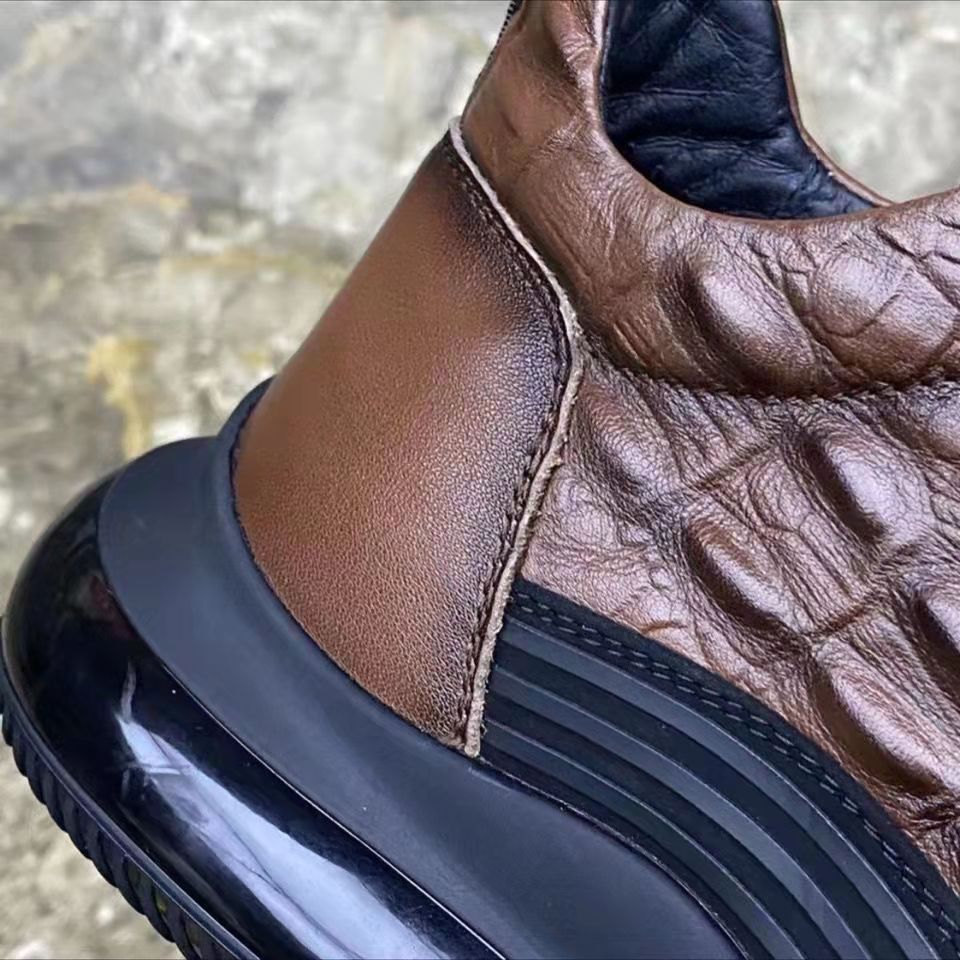 Chaussures européennes pour hommes 2022 printemps et automne nouvelle plate-forme mi-haute chaussures décontractées à la mode coussin d'air bas motif de poisson baskets légères_voghion.com