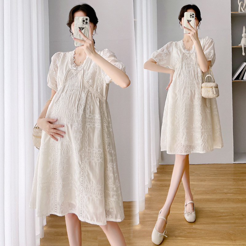 Maternity Wear 2025 Summer Exquisite Embroidered Short-Sleeved Comfortable Maternity Dress