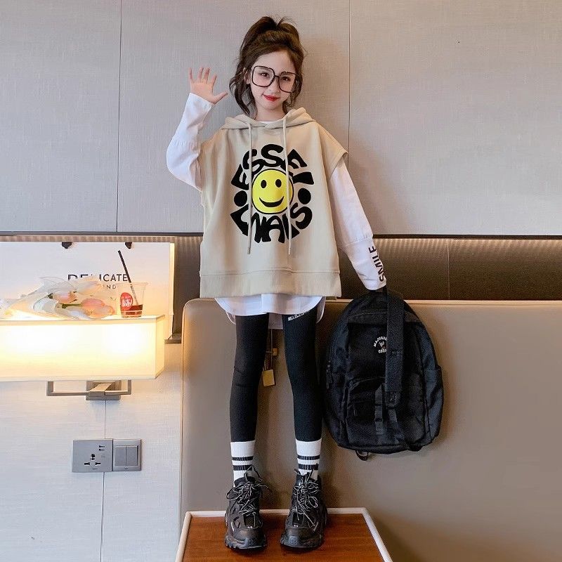 Girls' Spring and Autumn Outfit: Stylish Tops, Vests, Sweatshirts, and Casual Sets for Middle and Large Children