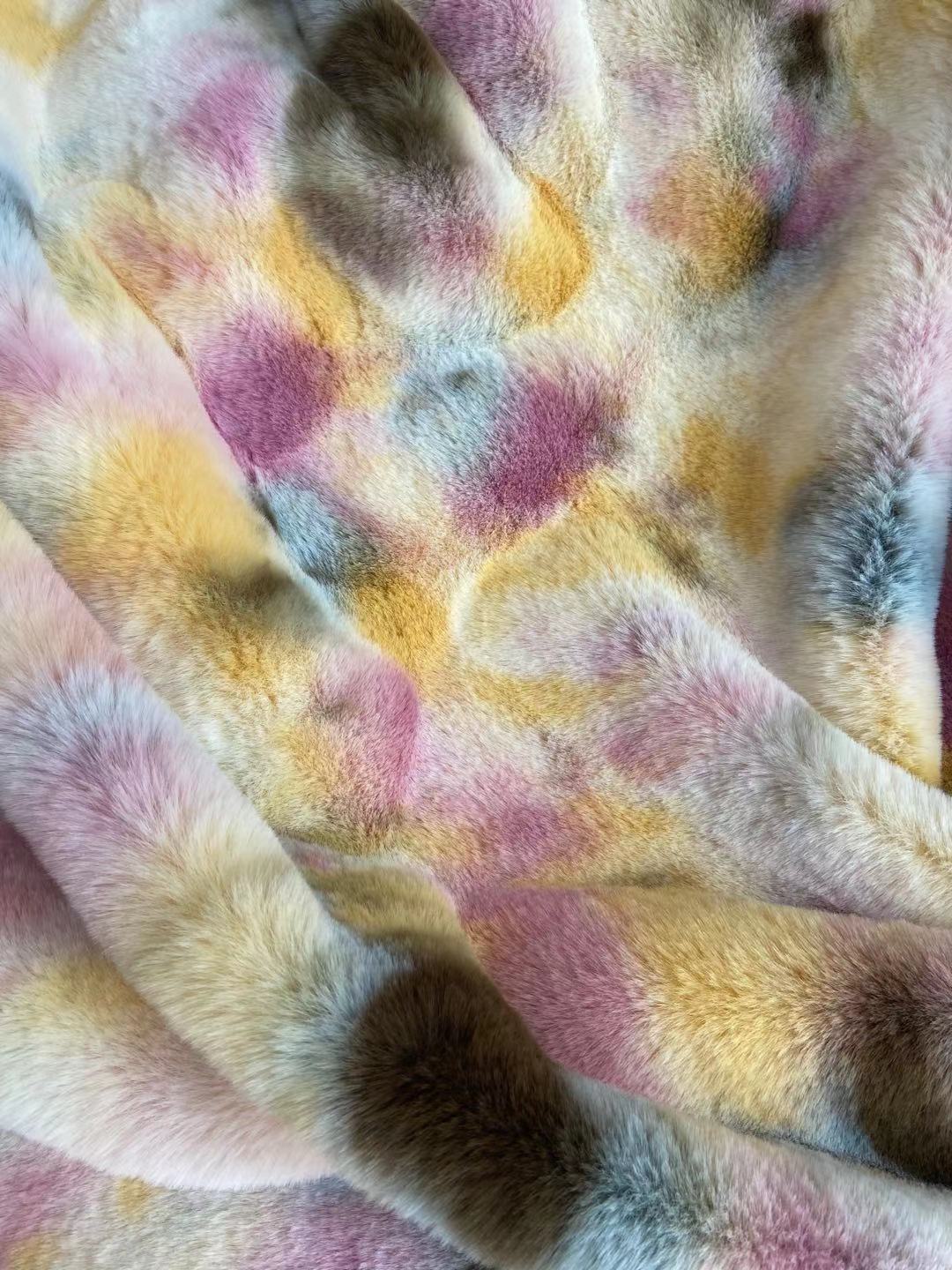 1200 gramos de tela de lana de conejo teñida 20MM siete arco iris tela de lana de conejo de ropa zapatos sombreros bufandas