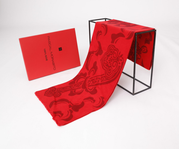 中国红高端刺绣围巾logo定制公司年会企业节日祈福彩真丝大红围巾|undefined