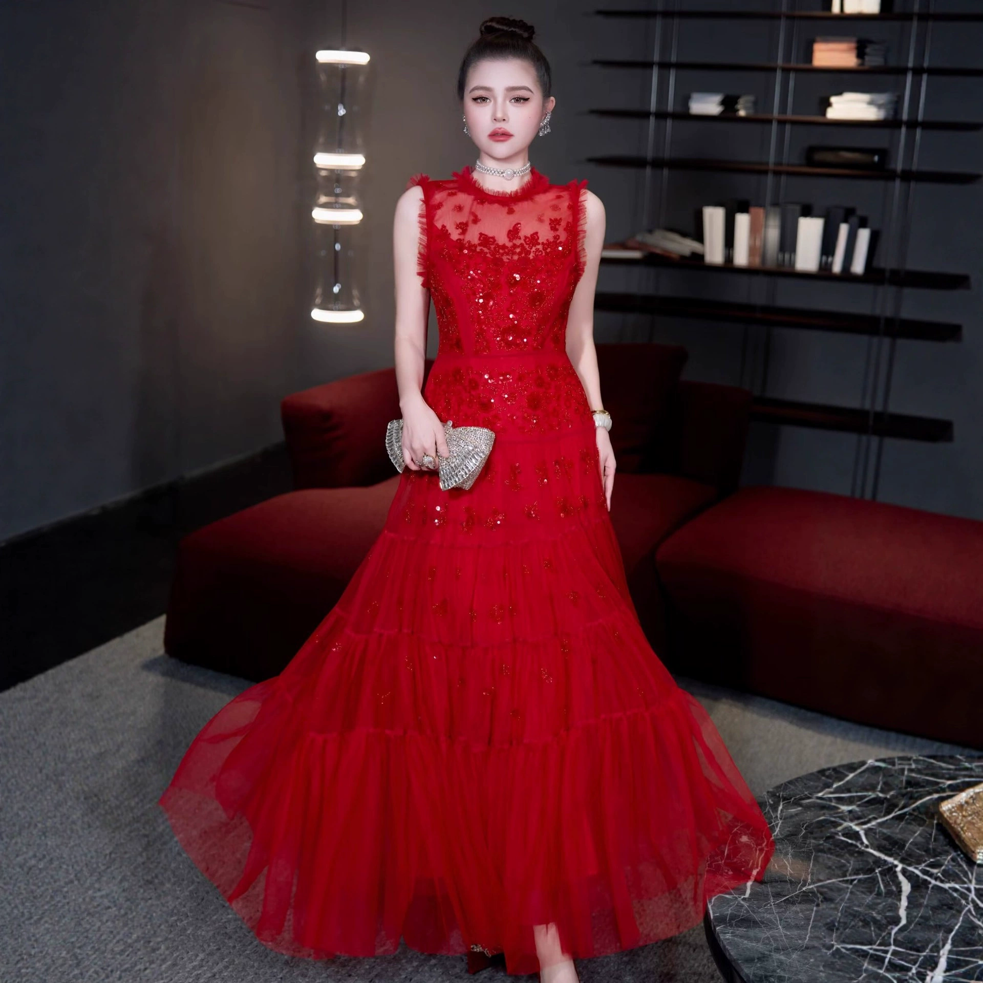 红色结婚伴娘新娘敬酒服 网纱绣珠亮片宴会年会主持人晚礼服+黑色