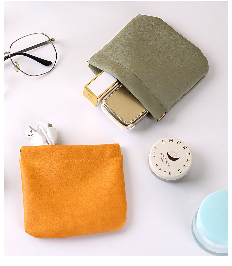 Casual Simple Style Solid Color Pu Leather Storage Bag Makeup Organizers display picture 3