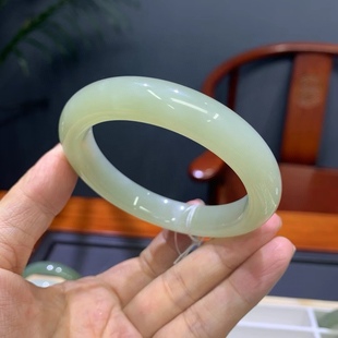 Jin Yutang Xinjiang Hetian Jade Bracelet with Ice Bottom, Full of Oily, Non-Cracking, Micro-Cotton, Micro-Water Diversity, One Will Be Issued