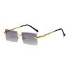 Metal square trend sunglasses suitable for men and women, 2022 collection, European style