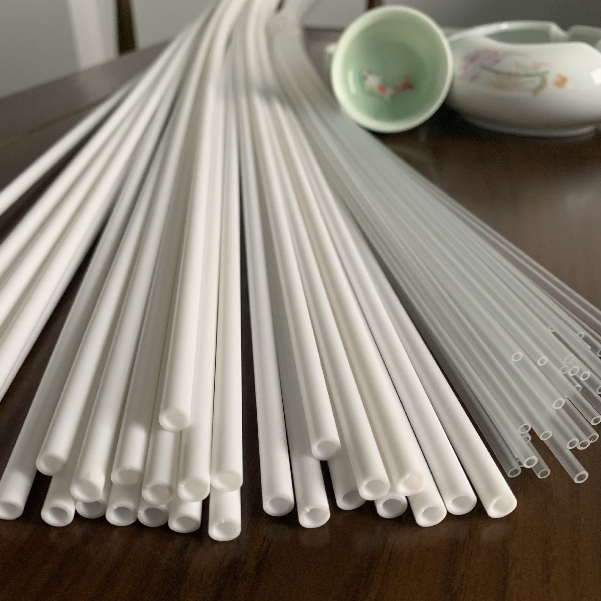 厂家定制PP管  食品级PP塑料管 透明 彩色 洒水壶喷壶泵头吸管