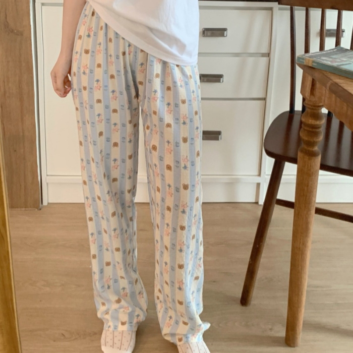 2024 pijamas de verano nuevos hilos de espuma de espuma delgados pantalones anti-mosquitos pantalones de dibujos animados dulces pantalones caseros al por mayor