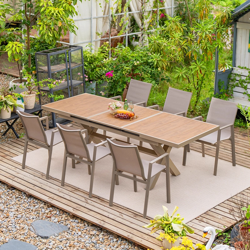 Mesa y silla de patio al aire libre, madera plástica, casa nórdica, patio al aire libre, jardín al aire libre, balcón, combinación de terraza de ocio
