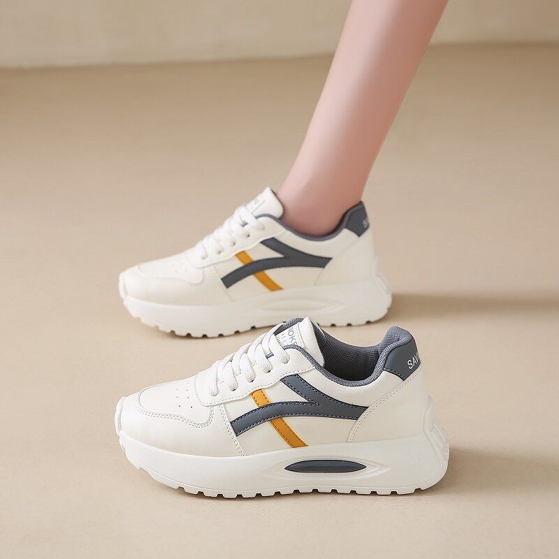 Giày sneaker nữ đế dày kiểu giày trắng cổ thấp, gót vừa 3–5 cm, dây buộc phía trước — Màu kaki be, Màu xanh be, Màu xám be