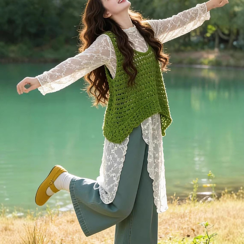 Summer Fresh Forest Girl Style Irregular Lace Bottoming Shirt Paired with a Green Knitted Vest to Create a Complete Outfit for Women