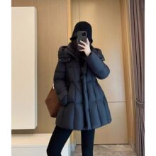 2025�¿��޷�Ů���L���ɫ�@�������Ӻ�С�������׳��е�������