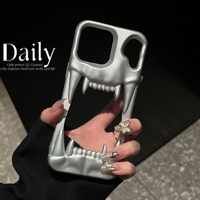 Cross-Border Cut Out Tiger Teeth Suitable for Apple 16 Mobile Phone Case 15Pormax Creative Fun Cooling Electroplating 14 Protective Cover