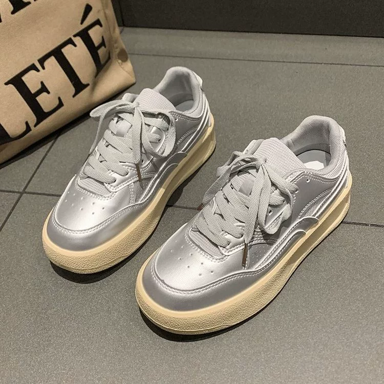 Пятно серебро белое другое взрослый мужчина резиновый пластиковый прыжок