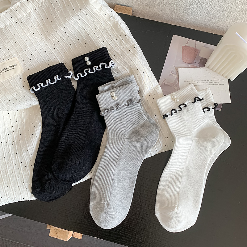 Calcetines de hormigón primavera y verano delgada damas joyas de perlas coreanas calcetines Lolita dulce calcetines de algodón