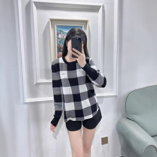 ���ͼo��xi��25�ﶬ�¿�r�н���ڰ���P��ᘿ��A�Ië����Ůͬ��