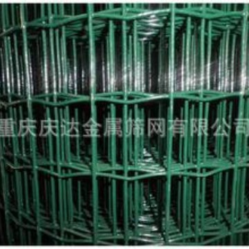 重庆筛网批发荷兰网 波浪形护栏网 隔离栅养殖围栏网果园铁丝网