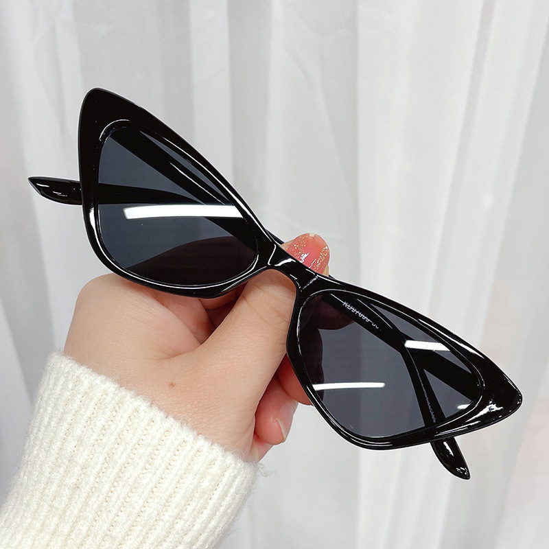 97099 cat eye sunglasses women's new European and American sunglasses women's fashionable retro small frame cross-border glasses