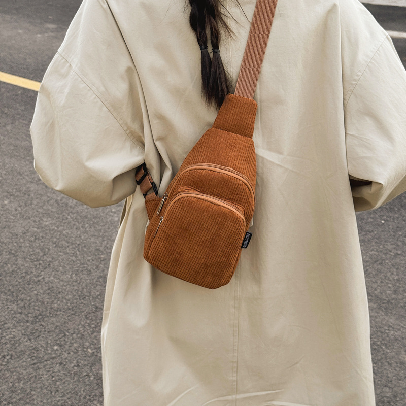 Moda coreana popular para niños y niñas bolsas de pecho casuales bebés mochilas ligeras otoño y invierno nuevas bolsas para niños de vellón