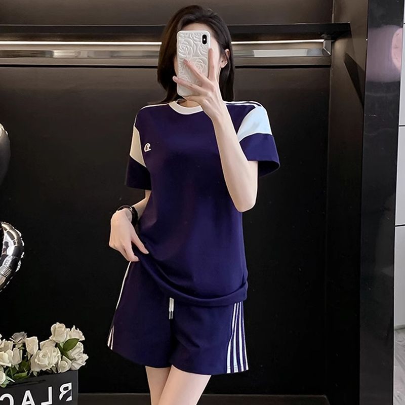 港风羽毛球服运动套装女夏拼色短袖宽松显瘦透气侧条纹短裤两件套