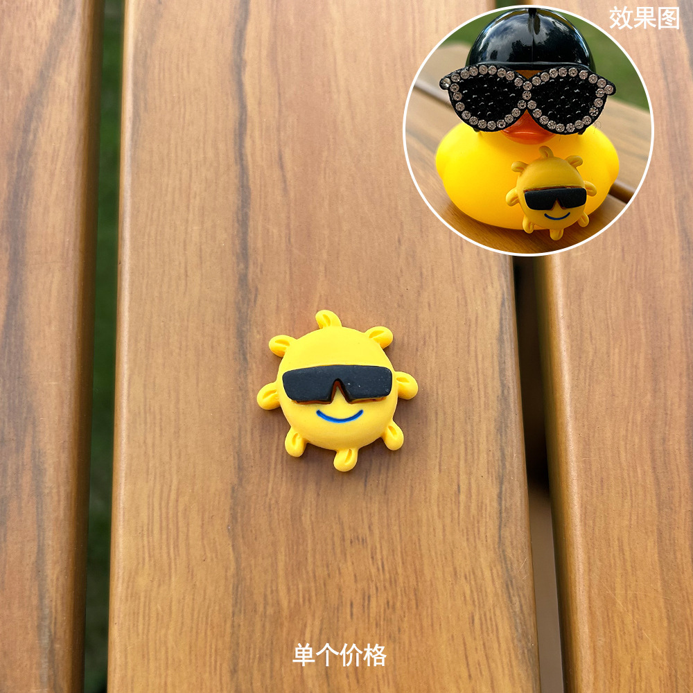 Accesorios de Juego Acuático Transfronterizos, Patito Amarillo, Sombrero de Ganso Blanco, Decoración de Bufanda, Juego de Regalo de Té con Leche y Limón Hecho a Mano. image 30