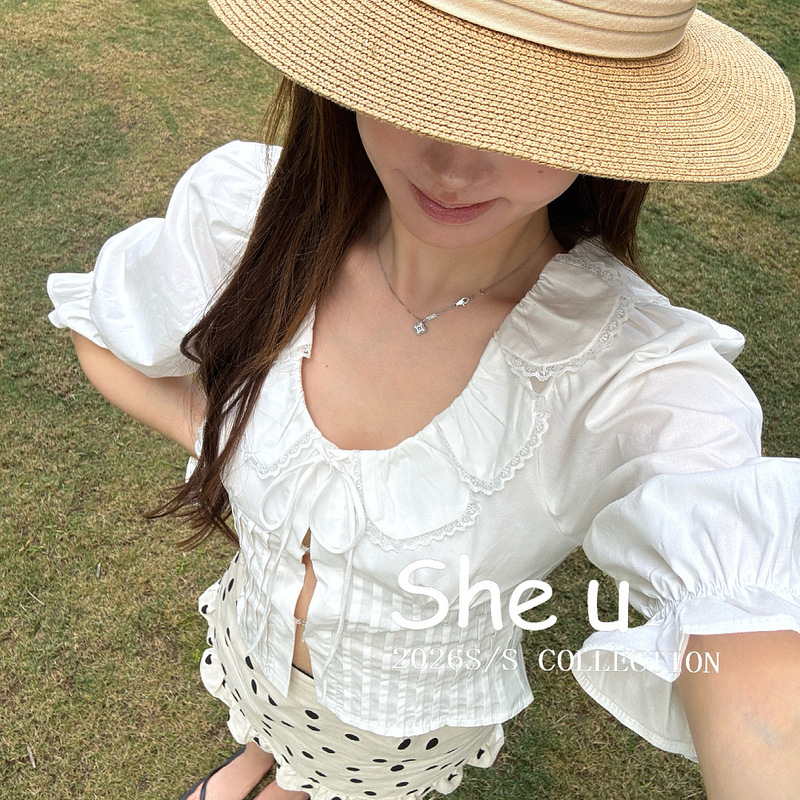 She U French-Style Retro Lace Collar Short Shirt 2026 Spring Versatile Slim-Fit Tie Blouse She U French-Style Retro Lace Collar Short Shirt 2026 Spring Versatile Slim-Fit Tie Blouse
