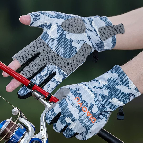 Wholesale camouflage fingerless gloves, fashionable and versatile, suitable for cycling, driving, and lure fishing, universal for all seasons, three-finger design
