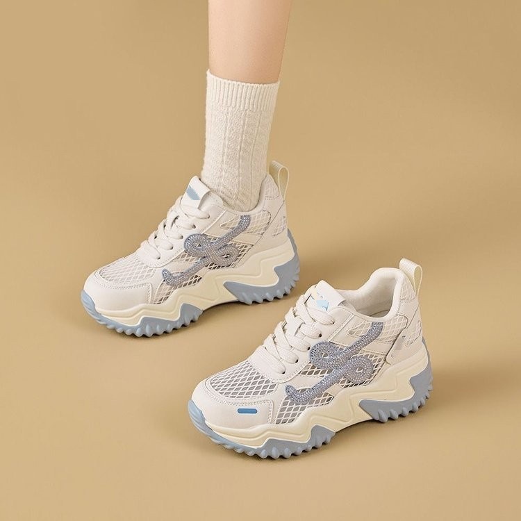 Verano simple red transpirable muffin grueso zapatos de papá mujer 2026 nuevo versátil con suela suave no cansado zapatos deportivos casuales