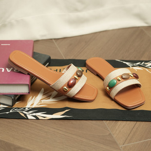 �羳���Q���R�d2026�¿��ճ����e����һ�֎�ƽ��¶ֺ�⴩Ů����Ь
