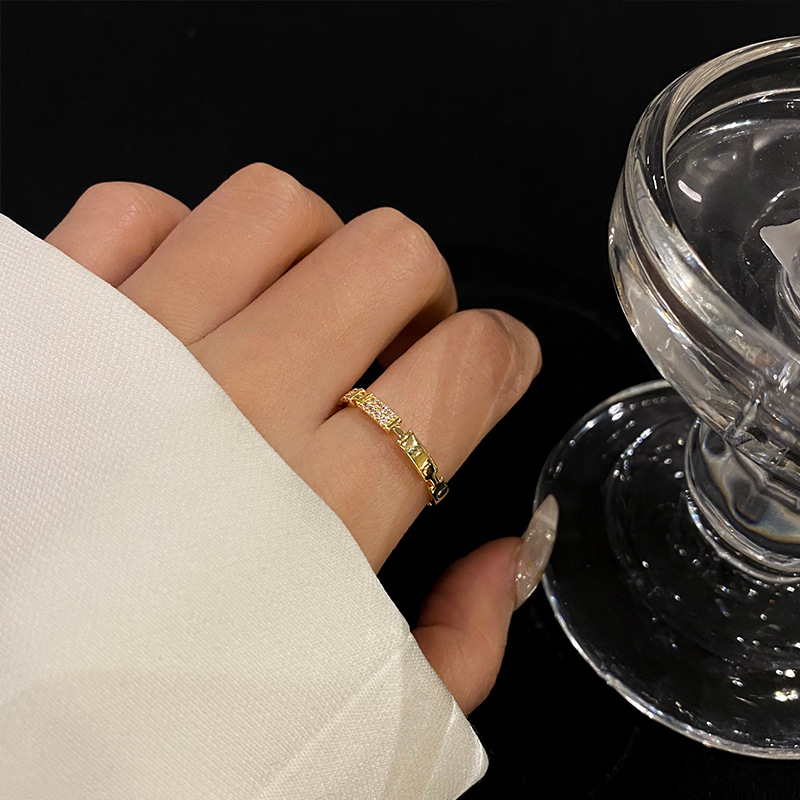 Rectangular sophisticated ring