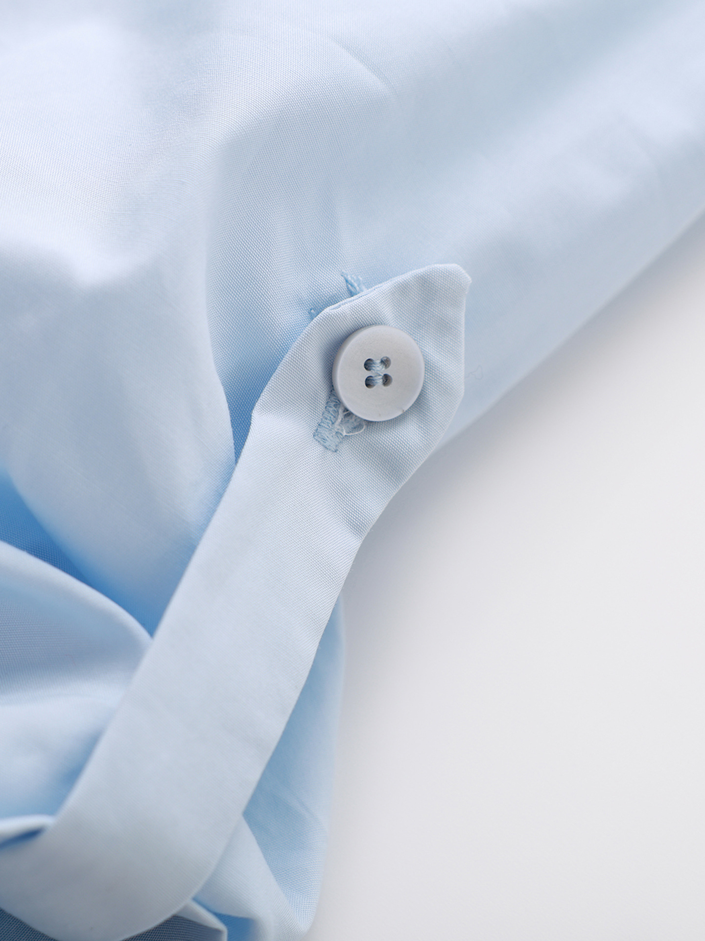 Đầm sơ mi nữ tay dài cổ ve, chất liệu tơ tằm pha cotton, dáng suông thoải mái — xanh lam
