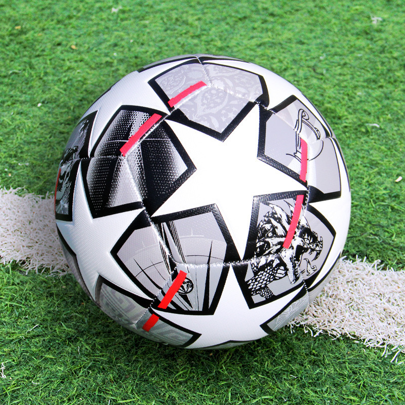 英超欧冠試合のサッカー5号のボールのpu機は試合を縫ってサッカーの工場を訓練して国境を越えて代行します。|undefined