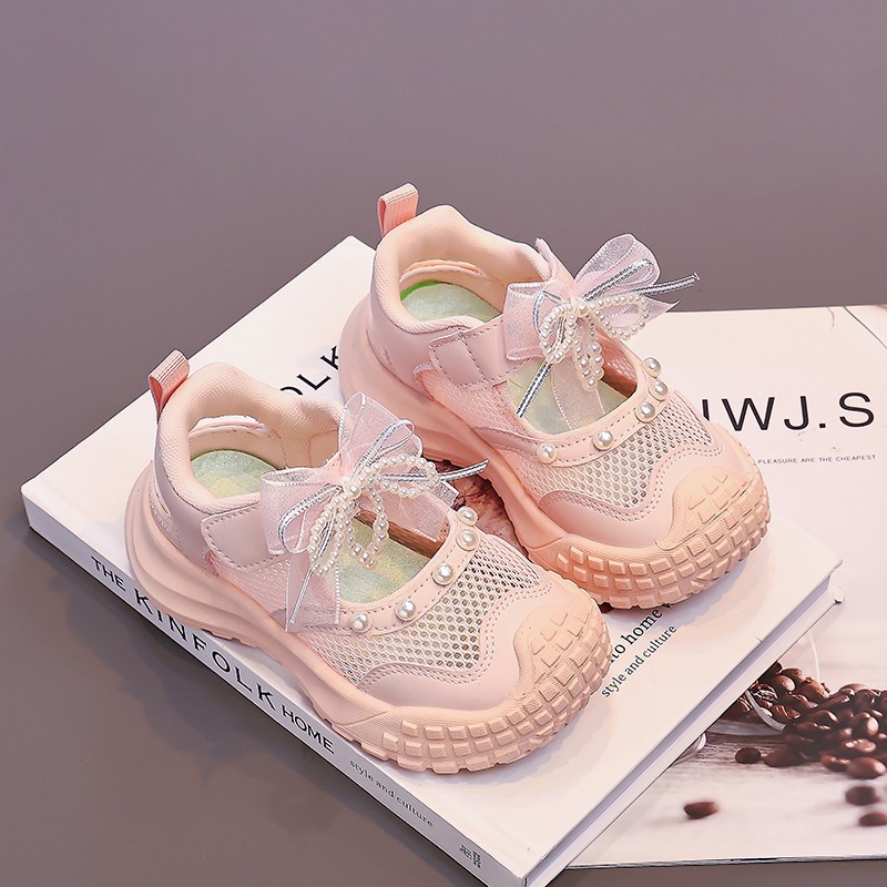 Sandálias de niñas verano 2026 nuevos zapatos de princesa suave para niños zapatos de cabeza grande zapatillas frías de niñas huecas zapatos image 4