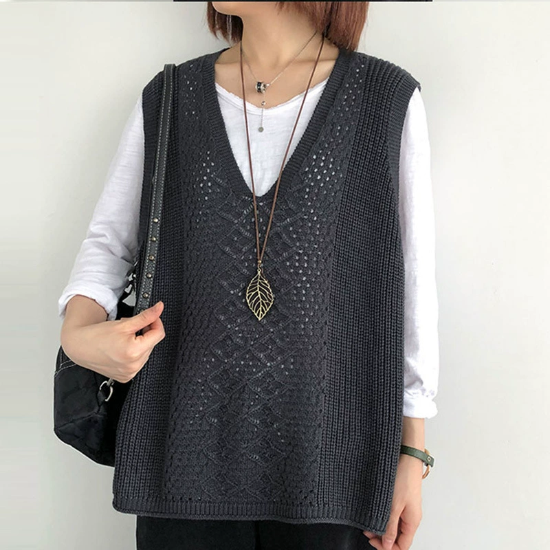 Knitted spring thin retro vest sleevless, oversize, V-neckline