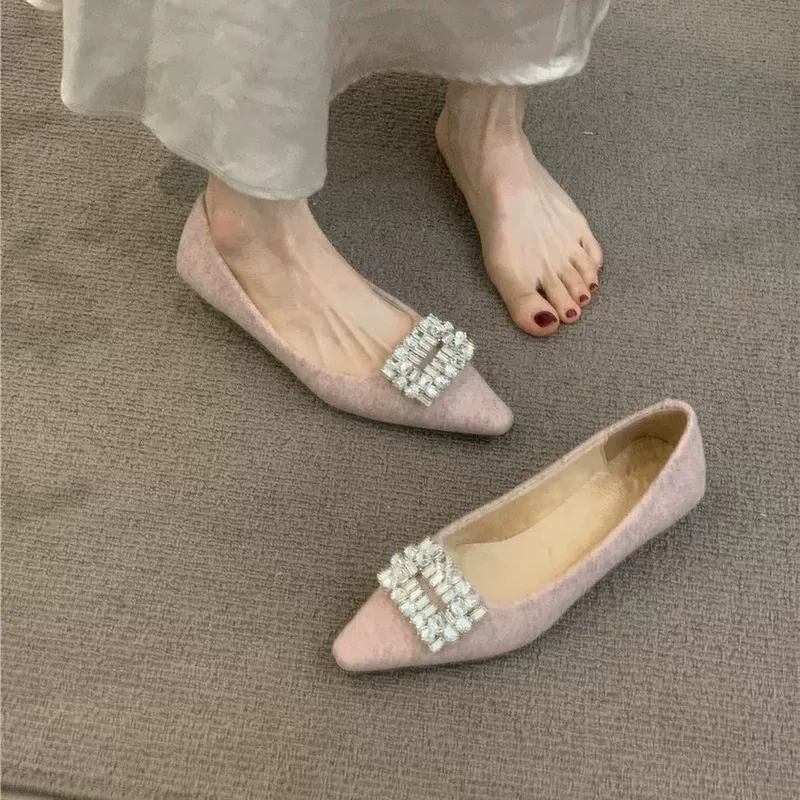 Французские туфли на низком каблуке в ретро стиле с кристаллами rhinestones для женщин 2025 новая ранняя весна плюс бархат темперамент и обувь для езды на работу высокого класса