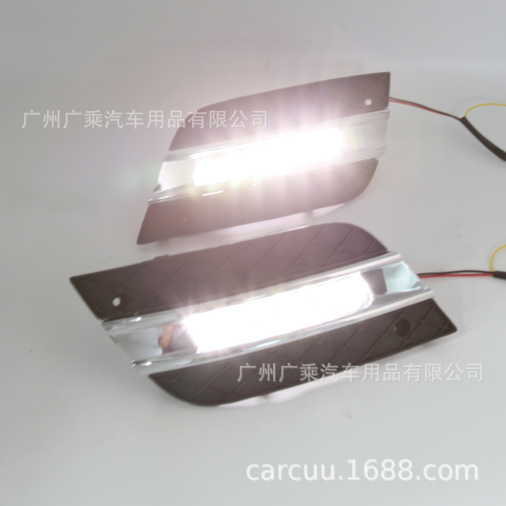 Adecuado para 10-11 Mercedes-Benz ML350 luz diurna ML 450 280 ML300 ML320 luz diurna
