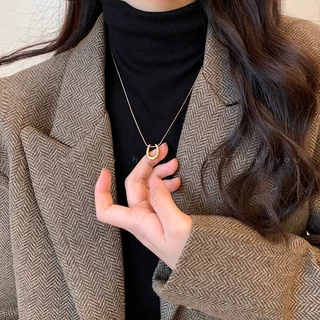 U型马蹄项链女秋季2025新款轻奢小众高级感锁骨链简约毛衣链配饰