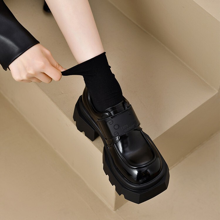 Fashionable British-Style Black Loafers for Women, 2025 Spring and Autumn New Thick-Soled Chunky High-Heeled Single Shoes, Jk Small Leather Shoes Fashionable British-Style Black Loafers for Women, 2025 Spring and Autumn New Thick-Soled Chunky High-Heeled Single Shoes, Jk Small Leather Shoes