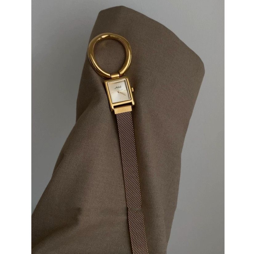 Designer Niche High-End Large Ring Square Small Dial Magnetic Buckle Women's Watch