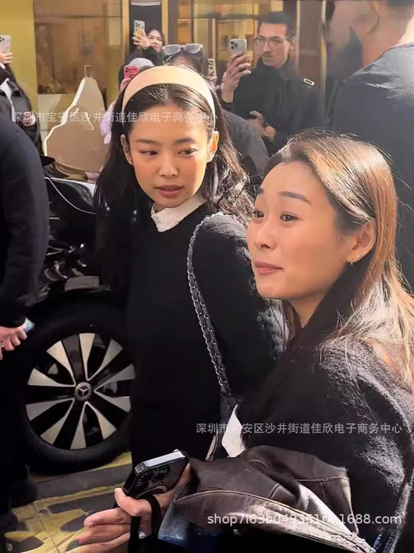 jennie同款25秋冬新款美式复古刺绣绞花针织圆领套头毛衣打底上衣|undefined