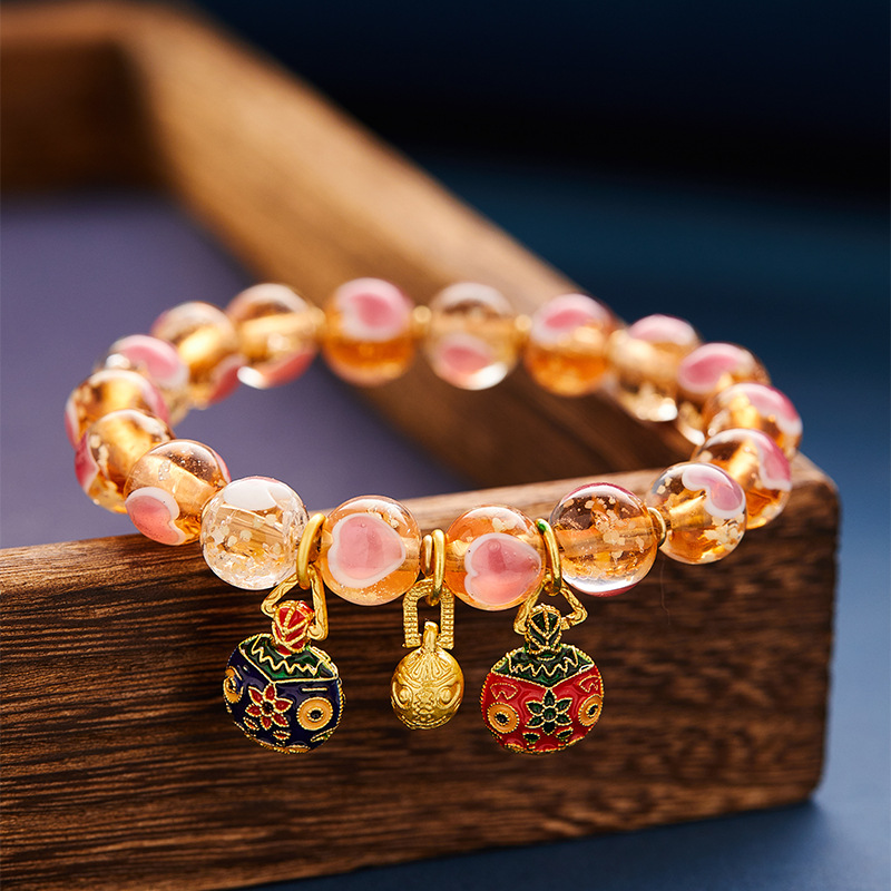 노란 사랑 금을 삼키는 짐승