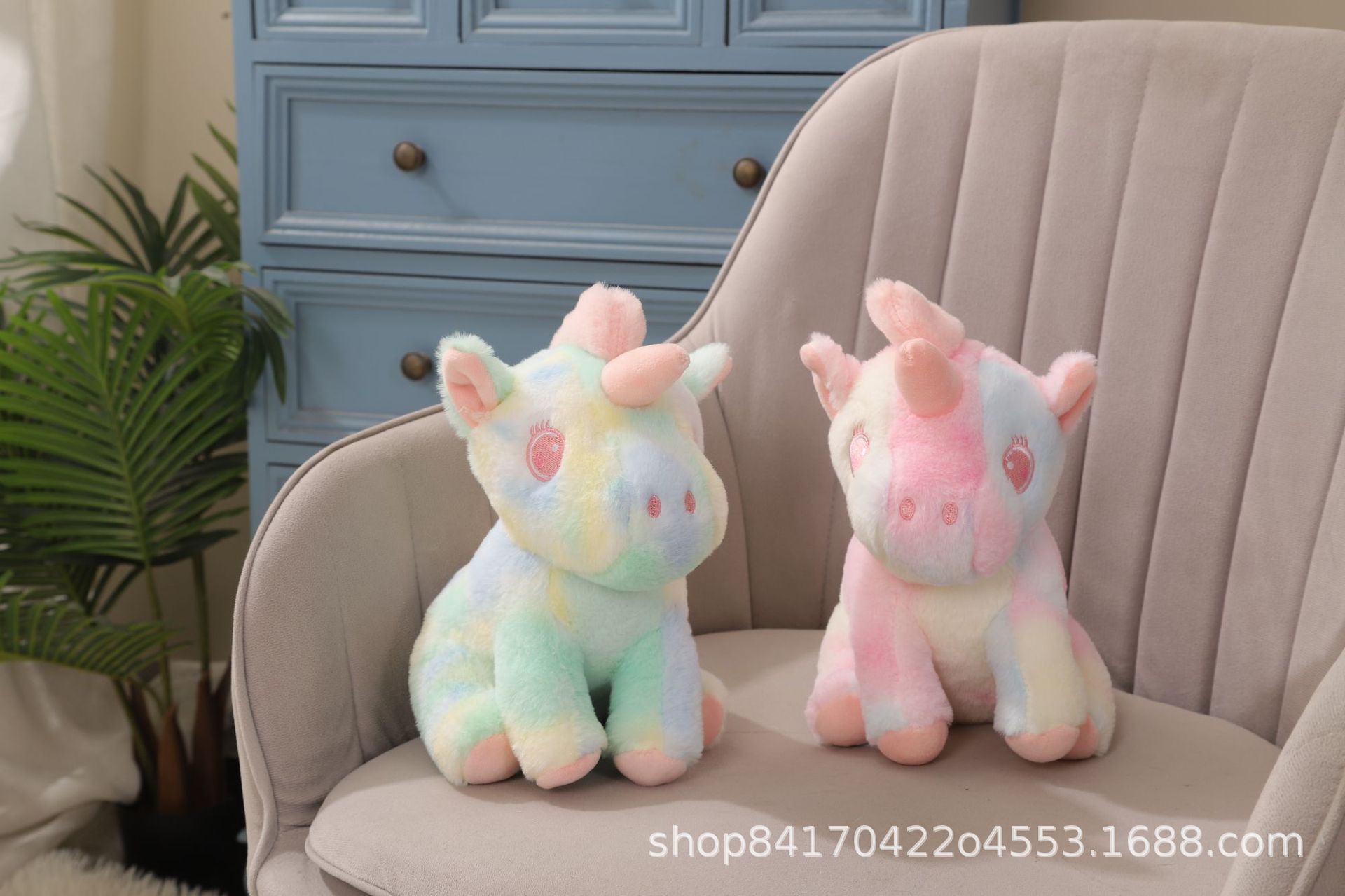 Muñeca de Peluche de 8 Pulgadas (20cm) para Máquina de Garra, Muñeca de Peluche, Regalo para Lanzar en Bodas, Mayorista