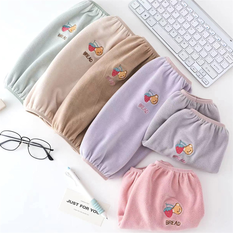 Franela impermeable bordada cocina del bebé de los hombres de las mujeres largo oversleeve mangas de la mano de los niños al por mayor estudiante Otoño e Invierno