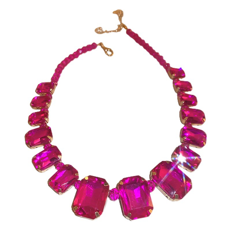 Europeo y americano color diamante cristal cuadrado joya collar de moda elegante exagerado clavícula cadena personalidad nicho Collar para las mujeres