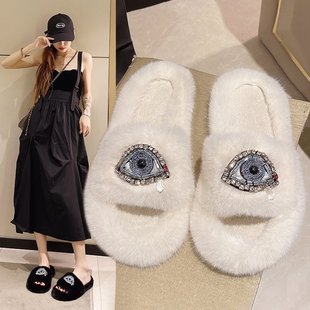�¿������e�Ӽ��⴩С��2023�ﶬ��ins���ӽqëë��ЬŮ