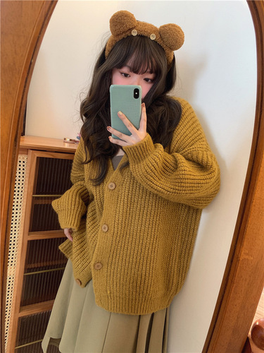 Cute Button Bear Plush Hairband: USJ Cartoon Minions, Tim the Bear, and Sesame Street Theme Park Headband—Women's Hair Accessories