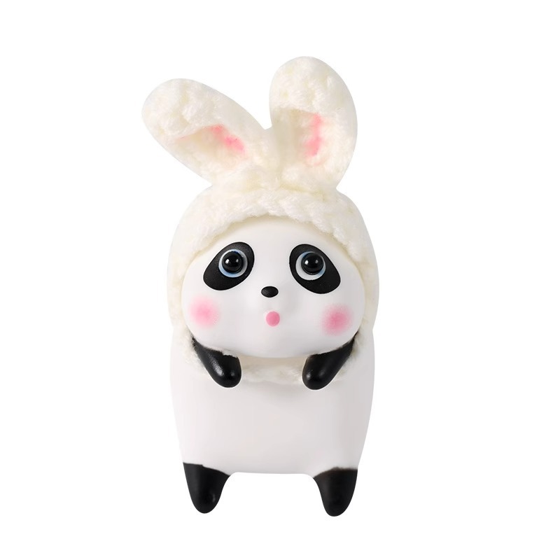 Lindos adornos de interior de coche panda, celebridades de Internet, consola central de coche, pequeños adornos de pantalla, accesorios de decoración de coche para niñas
