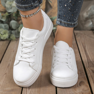 Women's White Casual Sneakers 2025 New Versatile Cross-Border Sports Casual Flat Couple Shoes Large Size