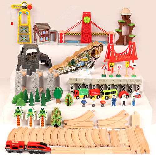 New Wooden 100-Piece Overpass Track City Traffic Electric Locomotive Creative Elevator Toy