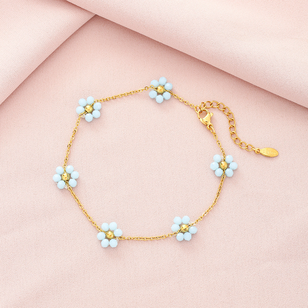 Two Tone Delicate Layered Necklace Set In Gold And Silver Metal_voghion.com