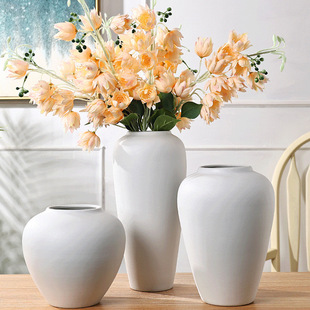 Jingdezhen Ceramic Vase Simple White Frosted Creative Vase Ornaments Desktop Living Room Entrance Pottery Pot Flower